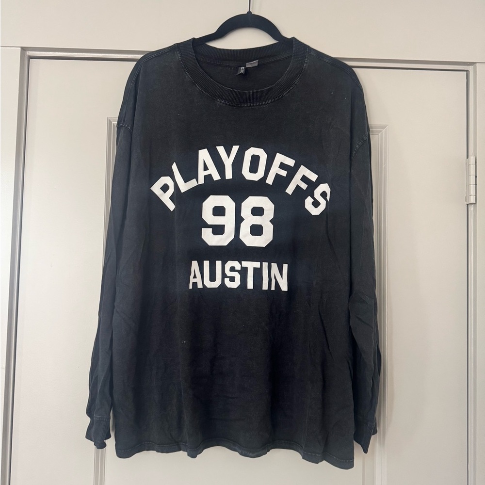 H&M Black 'Playoffs 98 Austin' Long Sleeve Shirt